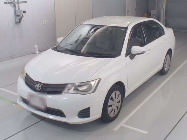 30236 Toyota Corolla axio NZE161 2012 г. (CAA Chubu)